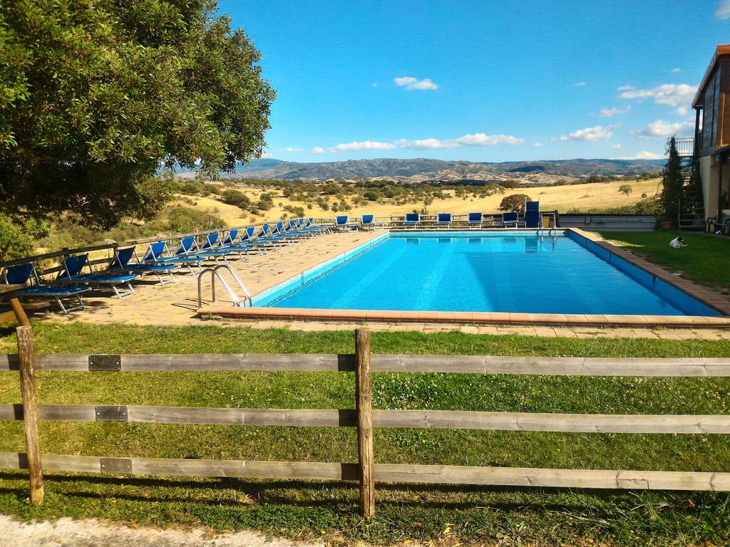 Agriturismo Sa Pigalva Tula Buitenkant foto